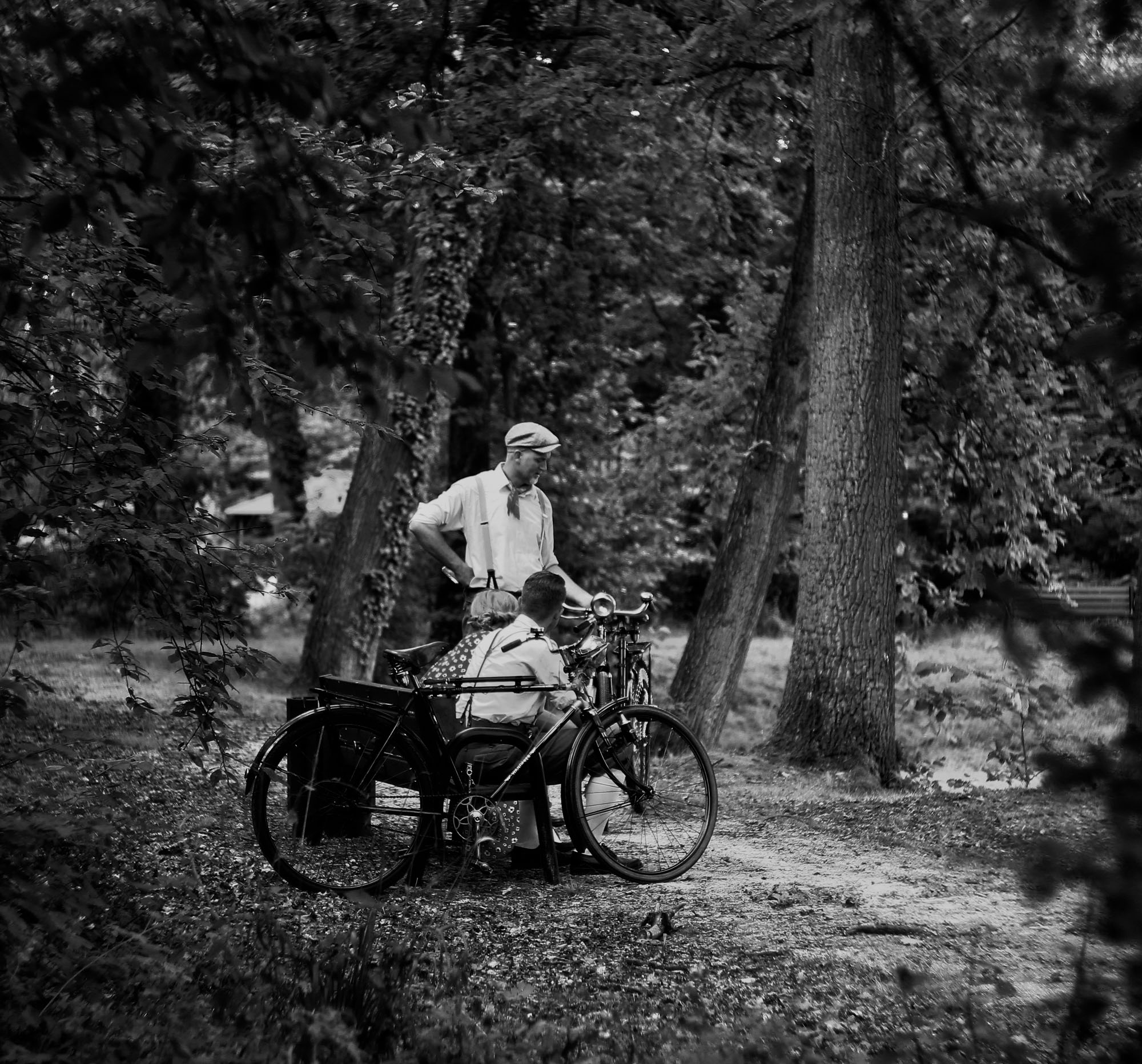 Stylizowane fotografie prezentowane na wystawie pt. ,,Edelweiss – odkryj historię rowerów’’ , sierpień 2021 rok, fot. Konrad Czarnecki